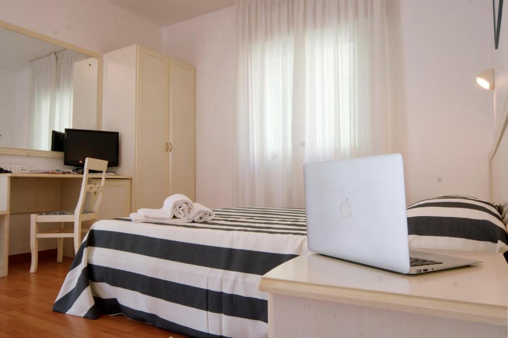 Residence Divina Rimini Phòng bức ảnh
