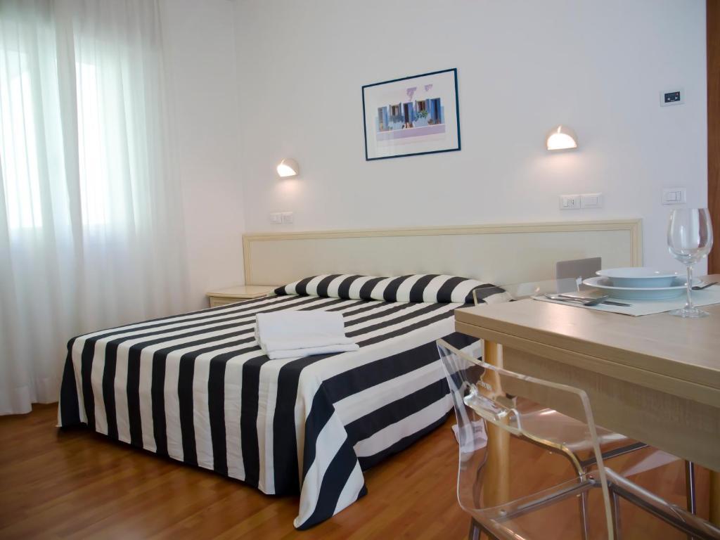 Residence Divina Rimini Phòng bức ảnh