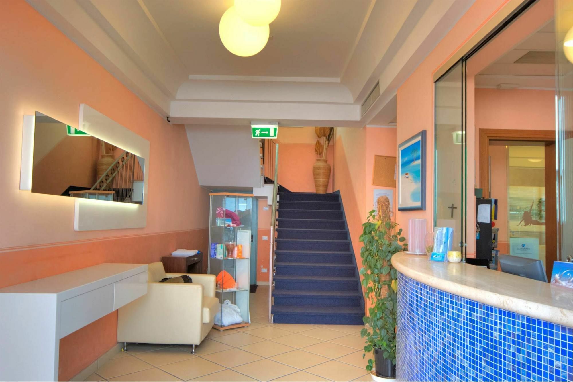 Residence Divina Rimini Ngoại thất bức ảnh